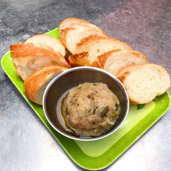 19.Siu Mai with Bread