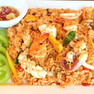 153.TomYum Seafood Fried Rice Big Plate