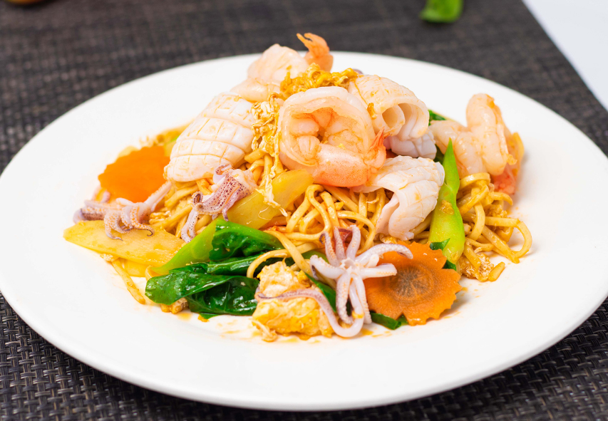 05.Fried Noodles with Seafood