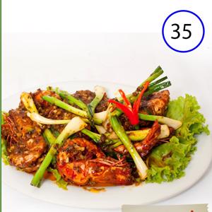 81.Stir fry Crispy Shrimp with Garlic and Salted