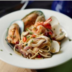 69.Spaghetti Seafood White Wine