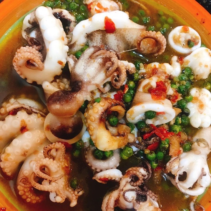 10.Stir-Fried Squid with Green Pepper