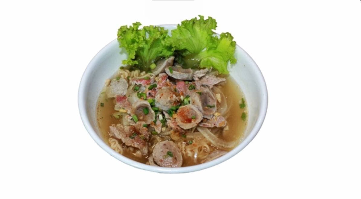 11.Noodle Soup with Beef and Meatball