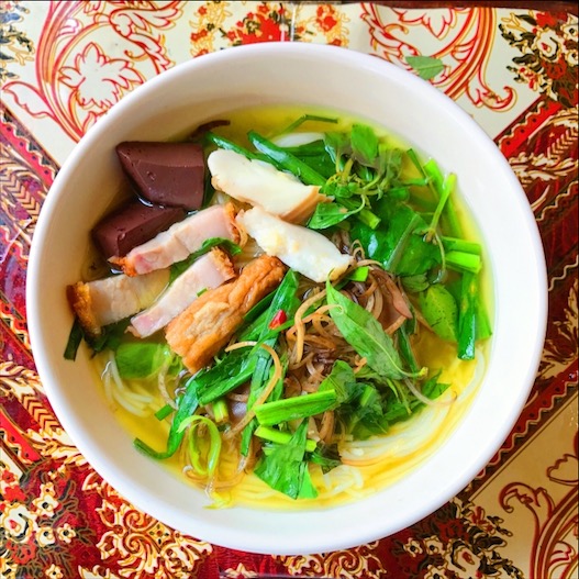 01.Noodle Fish Soup (TW)