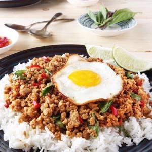 20.Fried rice with Thai Basil and Pork