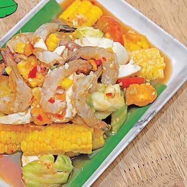 26.Fresh Shrimp, Corn Salad