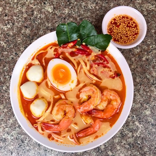 01.Tum Yum Seafood Noodle Soup