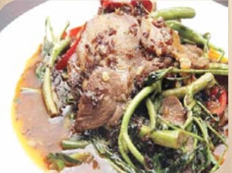 120.Stir Fry​ Tongue Beef with Water Mimosa and Ant Egg
