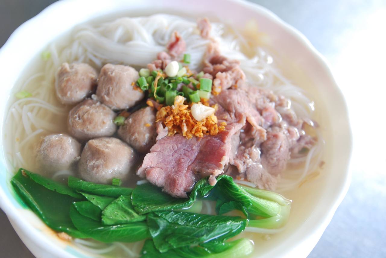 34.Beef noodle with beef meatball