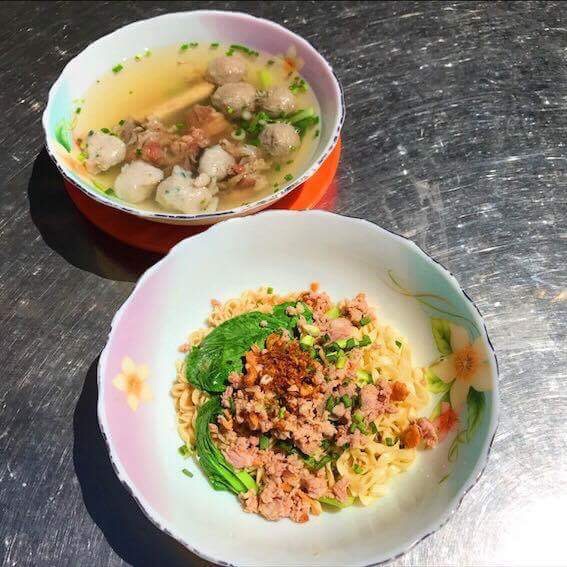 02.Pork Mince, Fishball Rice Noodle Soup