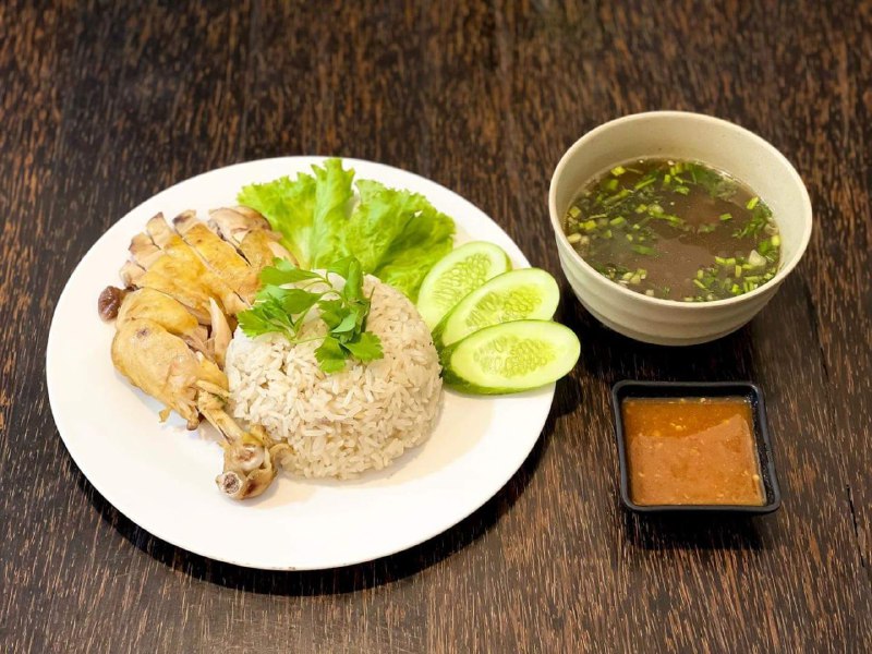 12.Boiled Chicken Rice