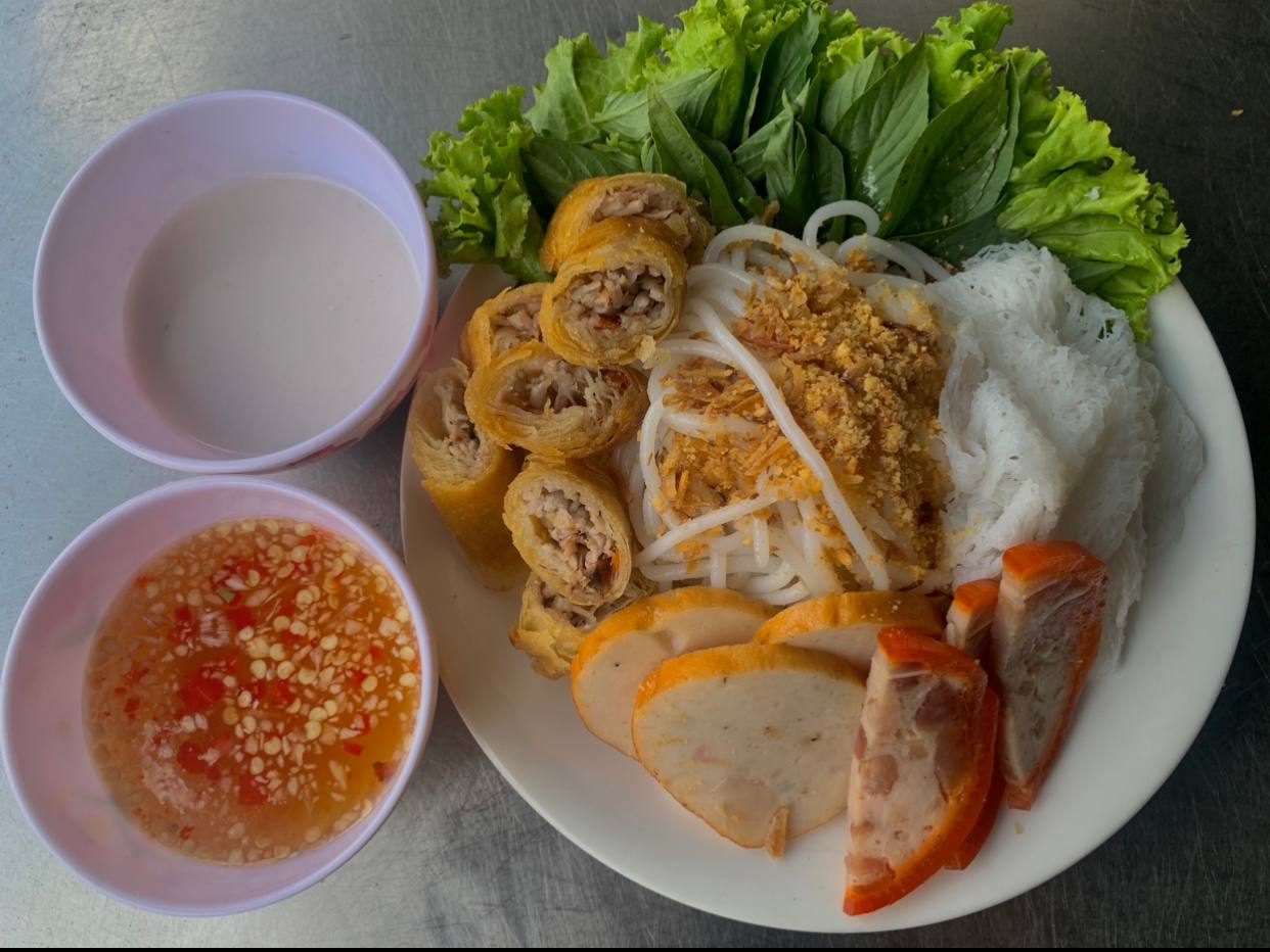 04.Banhsung mixing with Banh Hoi