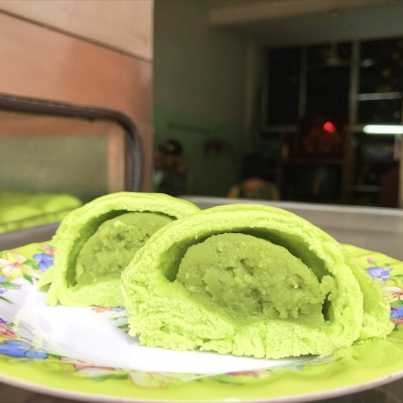 06. pandan bun