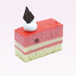 33.STRAWBERRY MOUSE CAKE