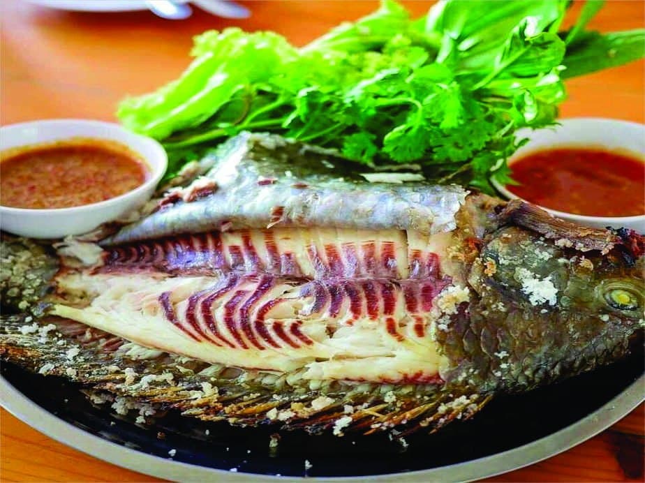 55.Grilled Salt Fish with Nompajok