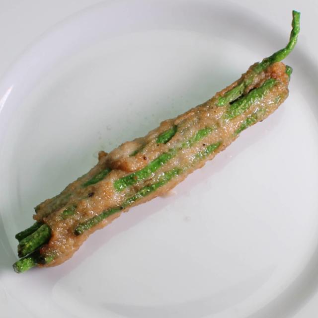 16.Yardlong Bean Fishcake