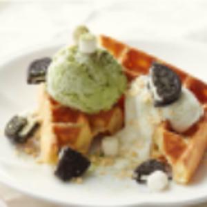 97.Green Tea Cheese Waffle