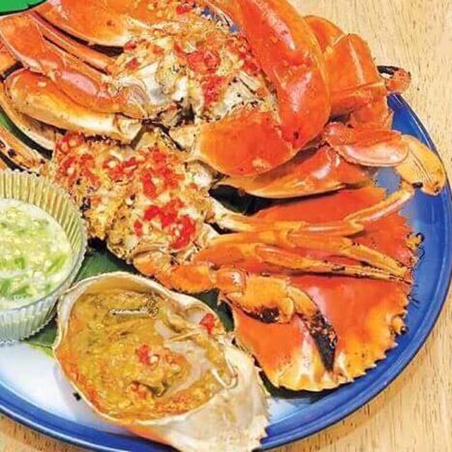 28.Grilled Spicy Stone Crab