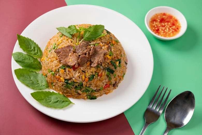 09.Fried Rice with Basil