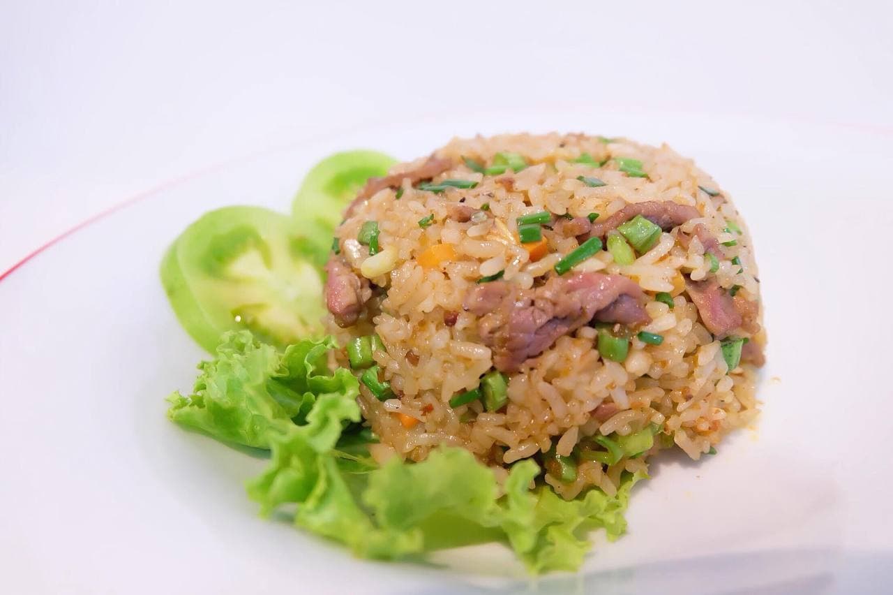 26.Fried rice with Beef